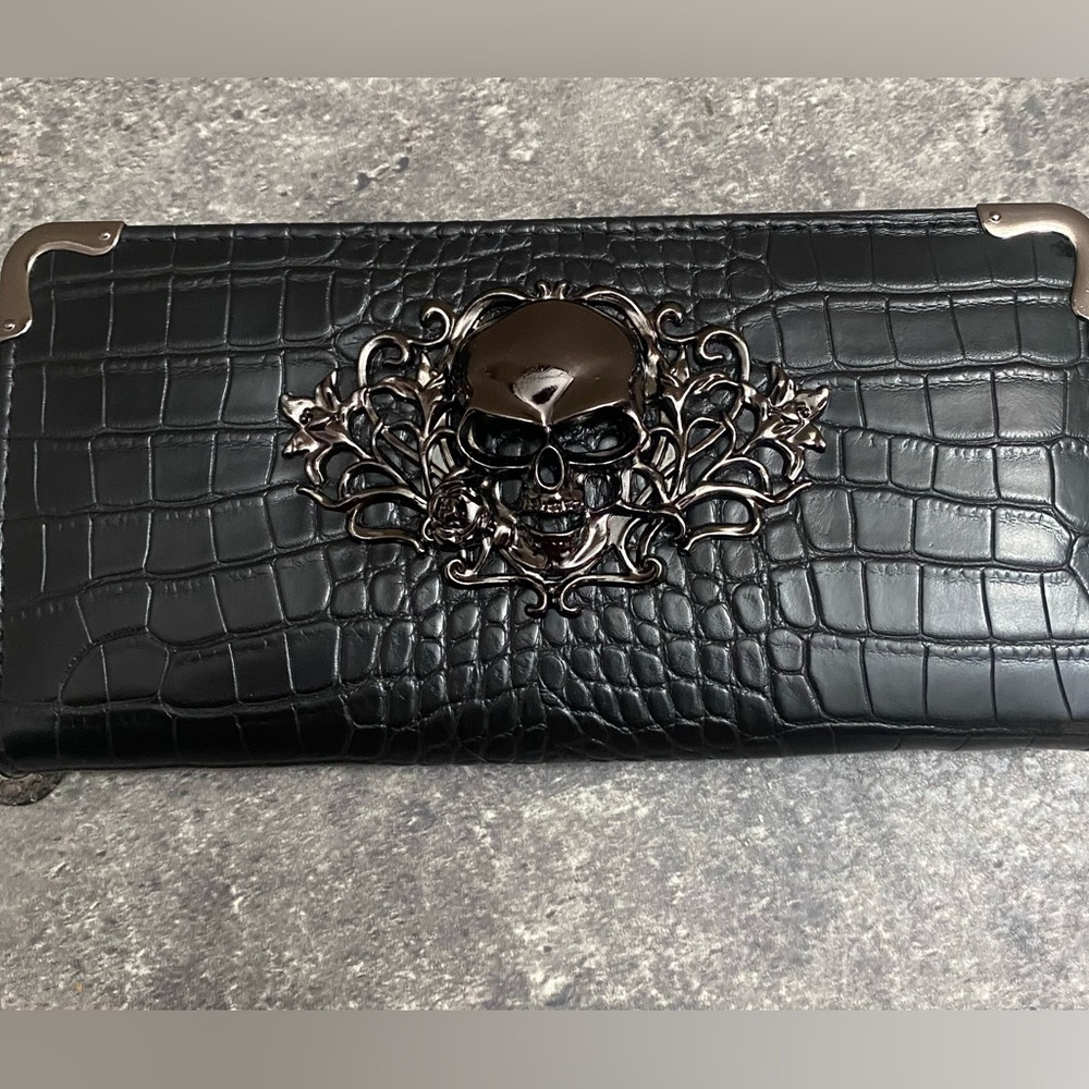 Black Skull Wallet